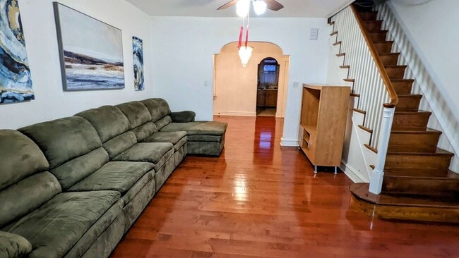 103 W Spencer Ave in Philadelphia, PA - Foto de edificio - Building Photo