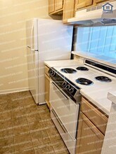 430 Oriole Dr in McMinnville, TN - Foto de edificio - Building Photo