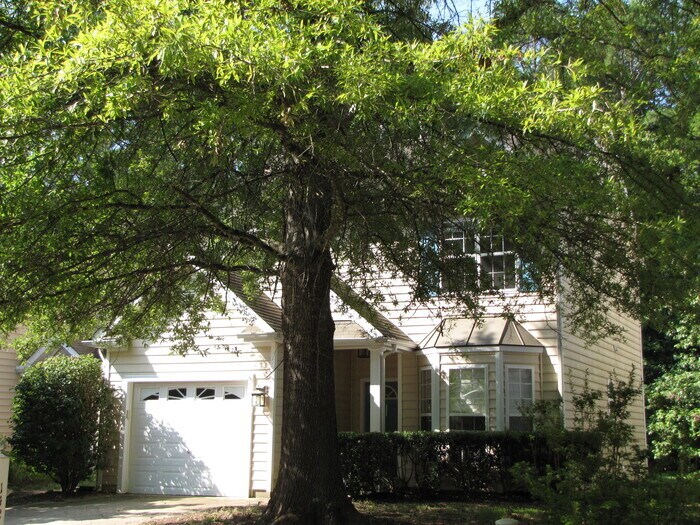 1424 Copper Creek Dr in Durham, NC - Building Photo