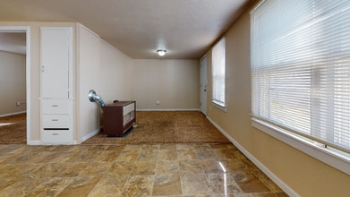 1111 Cook Ave in Billings, MT - Building Photo - Building Photo