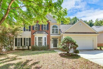 17444 Baldwin Hall Dr in Charlotte, NC - Foto de edificio - Building Photo