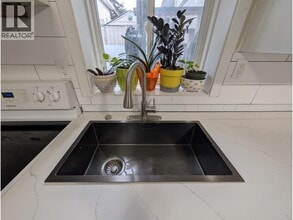 1XXX E 64th Ave in Vancouver, BC - Building Photo - Building Photo