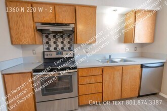 1360 N 220 W-Unit -2 in Logan, UT - Building Photo - Building Photo