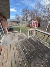 1303 E Division St in Bolivar, MO - Building Photo - Building Photo