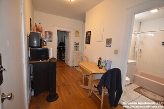 43 Joy St, Unit 1 in Boston, MA - Building Photo - Building Photo