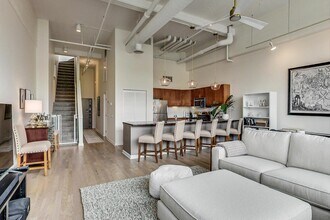 2750 N Wayne Ave in Chicago, IL - Building Photo - Building Photo
