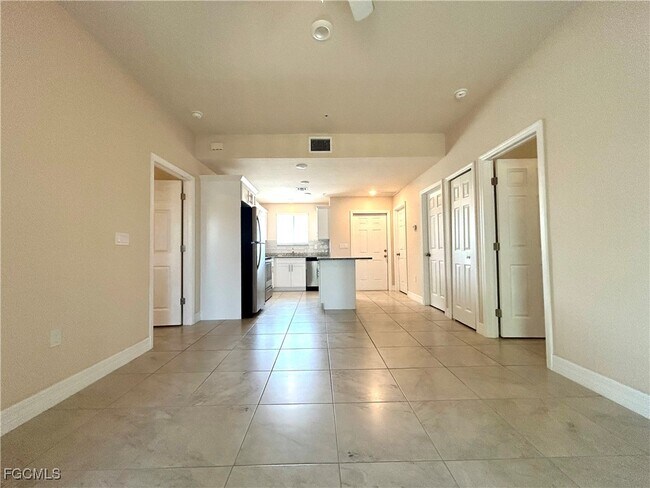 1625 SW 1st Ave in Cape Coral, FL - Building Photo - Building Photo