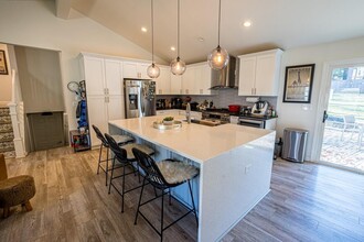 3650 Fortingale Rd in Chamblee, GA - Building Photo - Building Photo