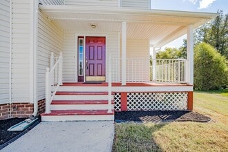 9000 Scotts Bluff Ln in Chesterfield, VA - Building Photo - Building Photo
