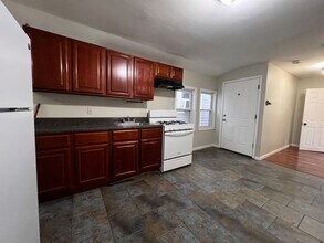 29 Alexander St in Newark, NJ - Foto de edificio - Building Photo