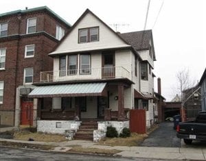 Triplex in Buffalo, NY - Building Photo