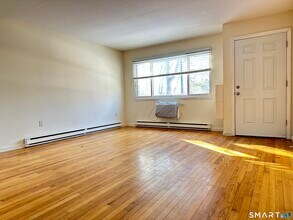 168 Belltown Rd in Stamford, CT - Building Photo - Building Photo