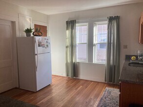 141 Willow St in Boston, MA - Building Photo - Building Photo