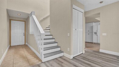 14506 Alejo Ct in Seminole, FL - Building Photo - Building Photo