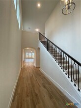 1052 Easy Gruene in New Braunfels, TX - Building Photo - Building Photo
