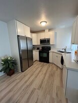 1796 Bahama Ave, Unit Unit C in Lake Havasu City, AZ - Building Photo