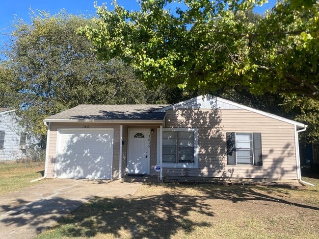 property at 3815 Lovingood Dr