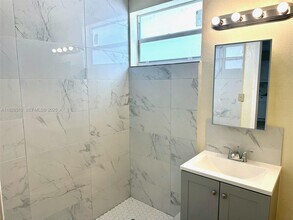 17625 SW 160th Ave in Miami, FL - Building Photo - Building Photo