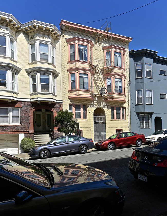 1710 Larkin St in San Francisco, CA - Building Photo - Building Photo