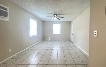 5111 Curry Ford Rd in Orlando, FL - Building Photo - Building Photo