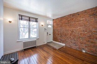 835 N Newkirk St in Philadelphia, PA - Building Photo