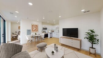 Maple Rock Reserve in Sioux Falls, SD - Building Photo