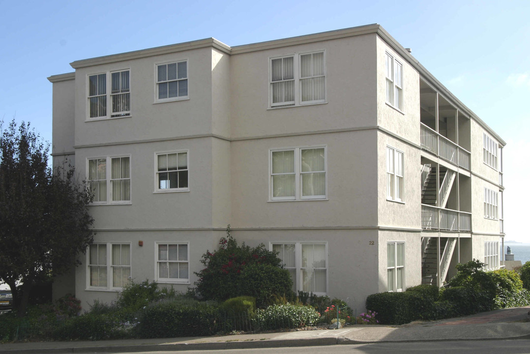 22 2nd St in Sausalito, CA - Building Photo