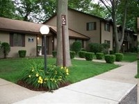 Ridgewood Oaks in Saugatuck, MI - Foto de edificio - Building Photo