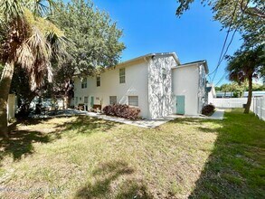 8110 Canaveral Blvd in Cape Canaveral, FL - Building Photo - Building Photo
