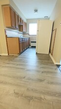 2296 Westwood Northern Blvd-Unit -Apt 2 in Cincinnati, OH - Building Photo - Building Photo