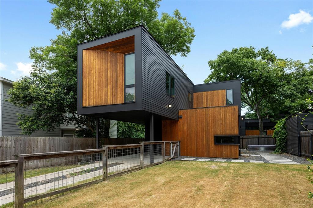 2613 Zaragosa St in Austin, TX - Foto de edificio
