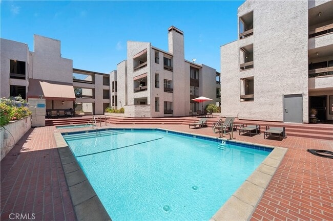 property at 1325 Valley View Rd