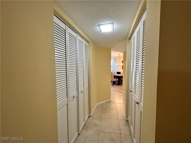 3460 N Key Dr, Unit 311 in North Fort Myers, FL - Building Photo - Building Photo