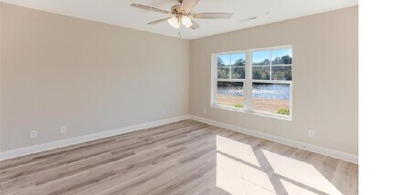 340 Kiskadee Loop in Conway, SC - Building Photo - Building Photo