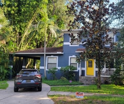 1901 E Hamilton Ave in Tampa, FL - Building Photo