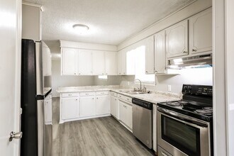 172 Clearview Heights in Boiling Springs, SC - Building Photo - Building Photo