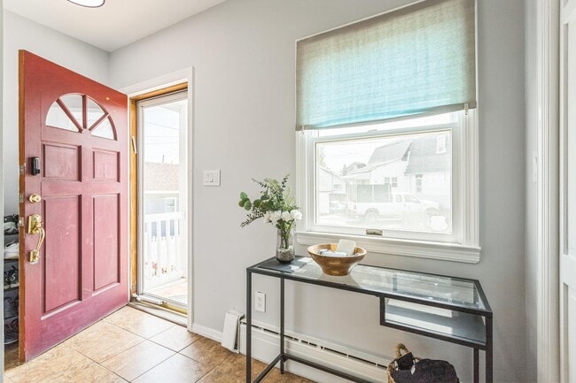 55 West Ave in Lawrence, NY - Building Photo - Building Photo