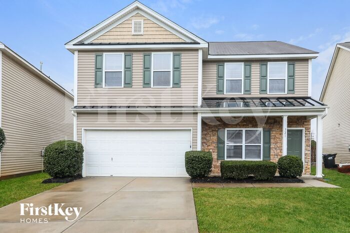 321 Holton Dr in Monroe, NC - Foto de edificio