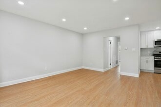 527 Homestead Rd in Wilmington, DE - Building Photo - Building Photo