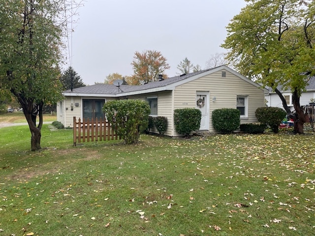 property at 4344 Oak St