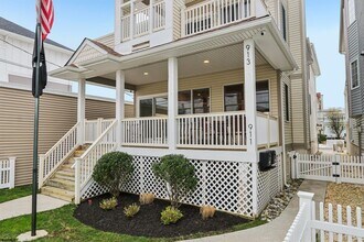 911 Bay Ave in Ocean City, NJ - Building Photo - Building Photo