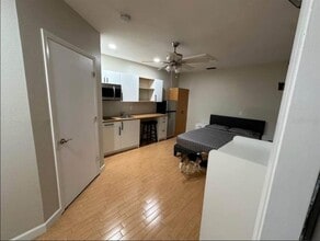 190 E Cedarwood Cir in Kissimmee, FL - Building Photo - Building Photo