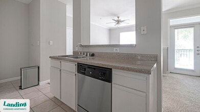 2500 Woodland Park Dr in Houston, TX - Building Photo - Building Photo