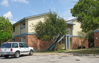 Gateway West Apartments in Austin, TX - Building Photo - Building Photo