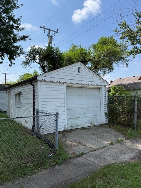 17209 Whitcomb St in Detroit, MI - Building Photo - Building Photo