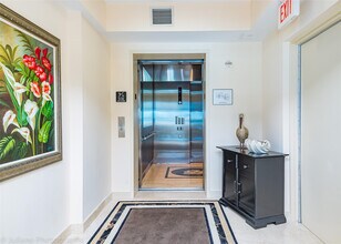 801 Briny Ave in Pompano Beach, FL - Building Photo - Building Photo