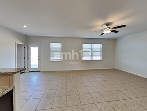 6292 Begonia in New Braunfels, TX - Building Photo - Building Photo