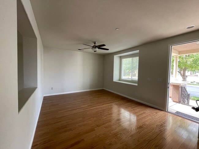3056 Parkham Dr in Roseville, CA - Building Photo - Building Photo