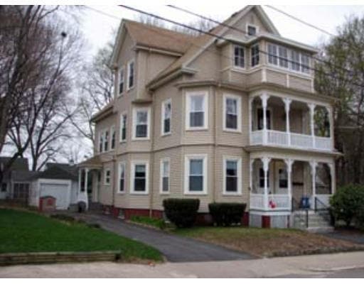 48 John St, Unit 2 floor