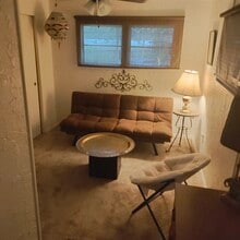 1204 Crest Ct in Brooksville, FL - Building Photo - Building Photo